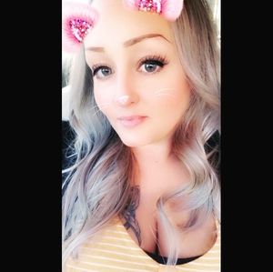 Meet your Posher, Alizabeth